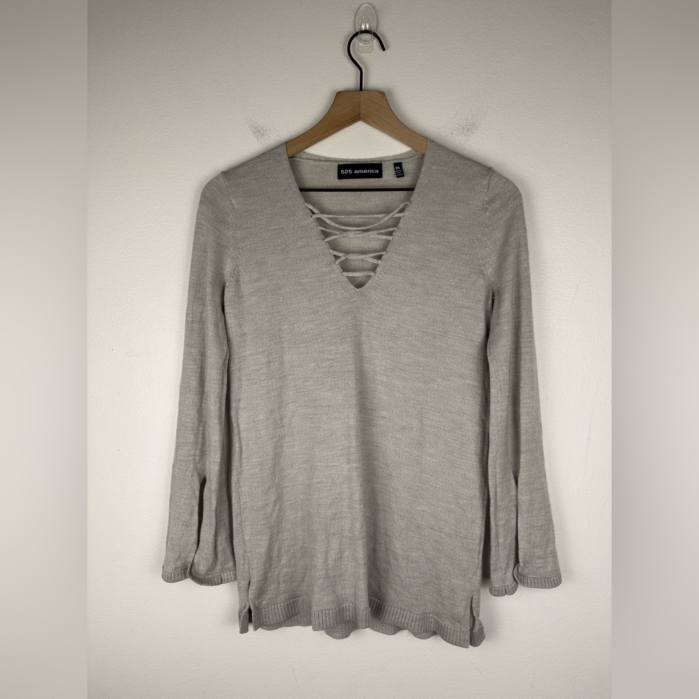 525 America Merino Wool Flare Sleeve V-neck‎ Sweater Women’s Sz XS